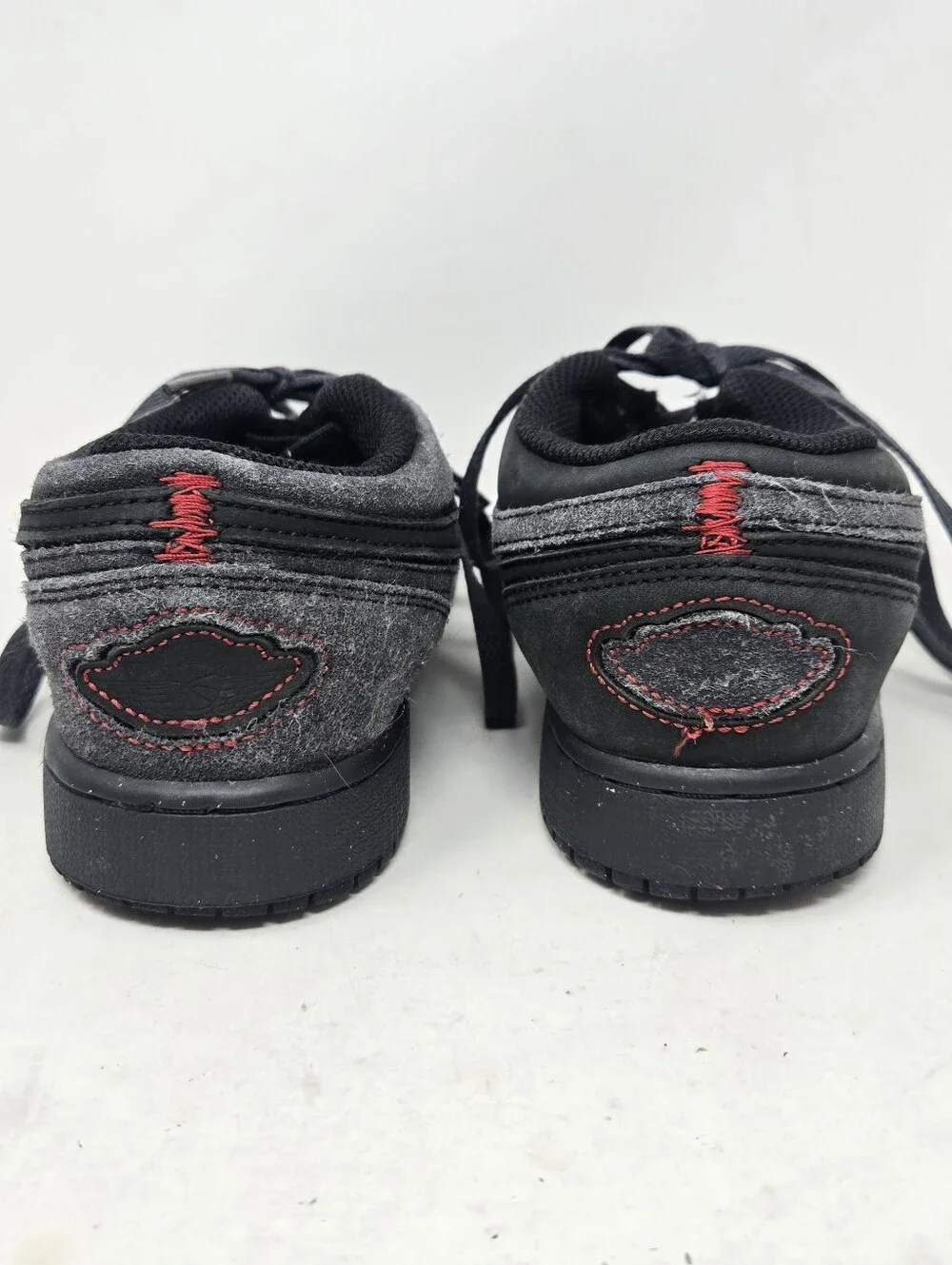 Nike Air Jordan Athletic Low-Top Lace Up Slip on Sneakers Boys Size 4.5Y